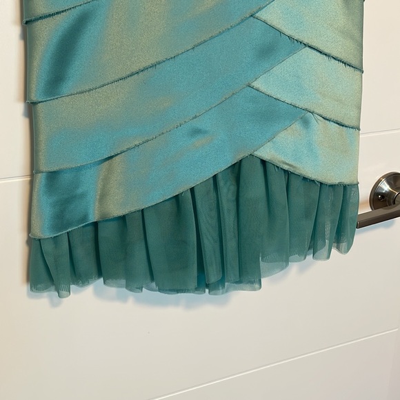 BCBGMAXAZRIA Strapless Turqouise Dress - Picture 3 of 8